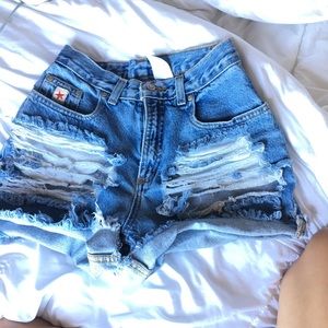 High waisted denim shorts !!